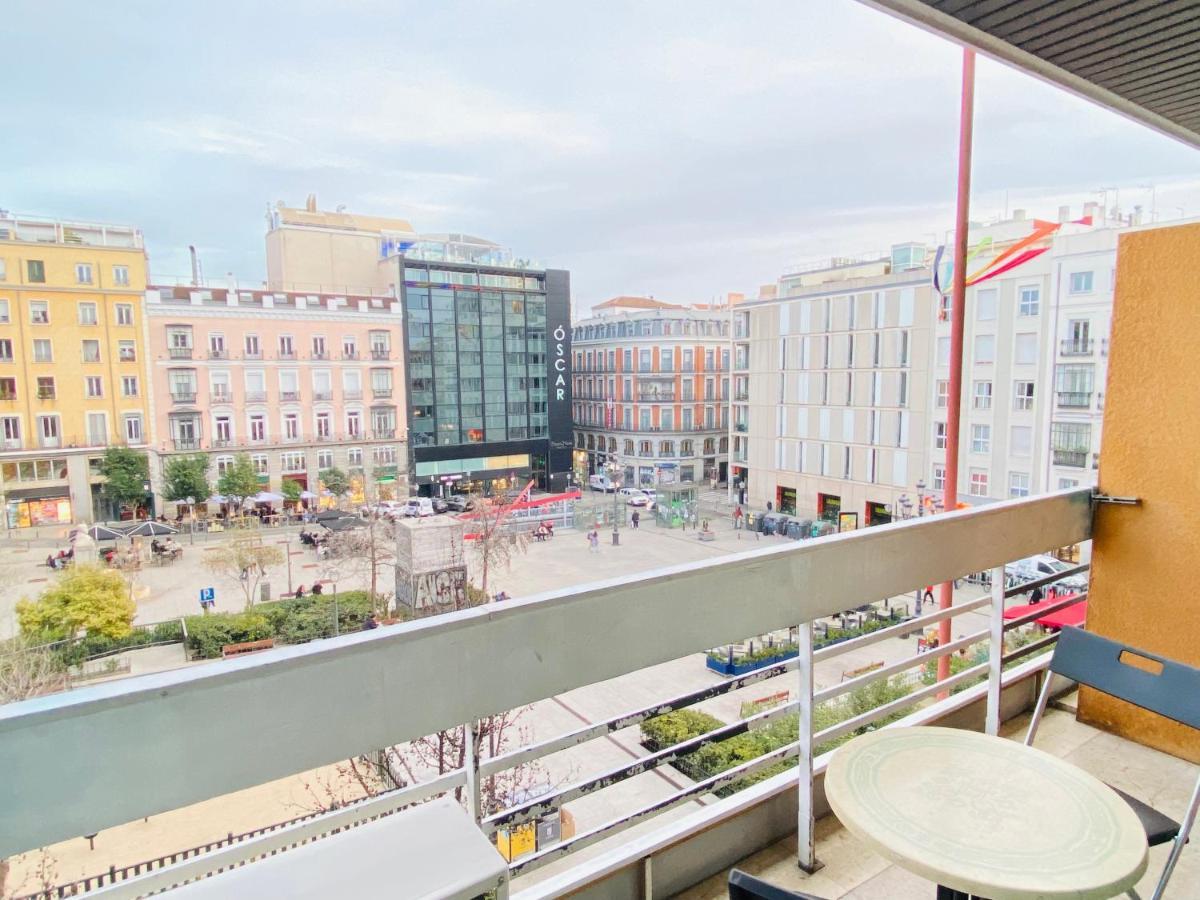 Estudio Doble Con Balcon En Madrid Centro Exterior foto